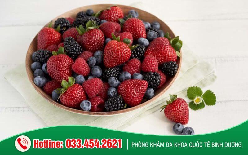 Quả mọng là thực phẩm tốt cho buồng trứng và tử cung