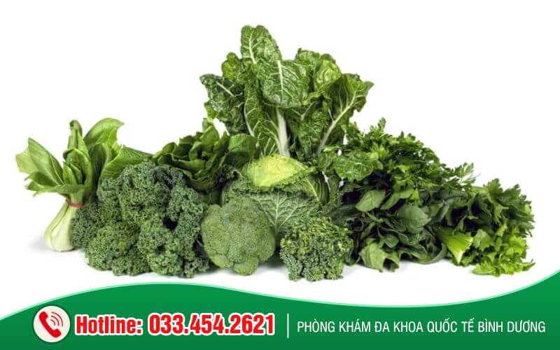Thực phẩm tốt cho buồng trứng và tử cung là rau lá màu xanh đậm